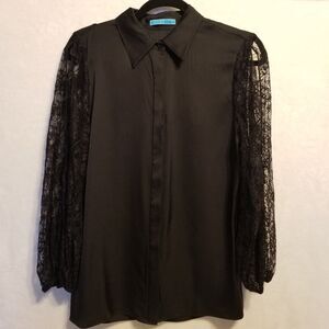 Alice + Olivia M Top Serena Slit Hidden Placket Black Button Front Whimsigoth
